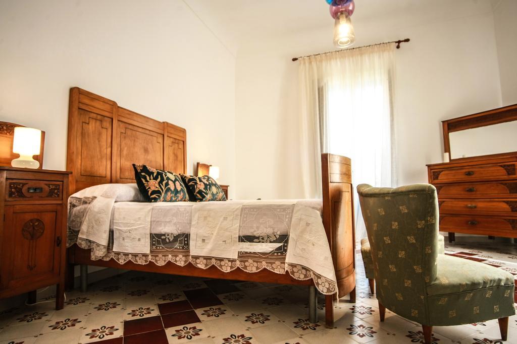 Appartement Pepè Concetta e la movida à Noto Extérieur photo